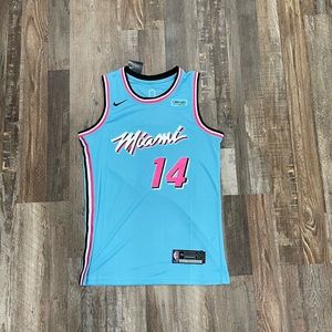 ONLY EXTRA LARGE LEFT! 
Tyler Herro Miami Heat 2020 city edition jerseys